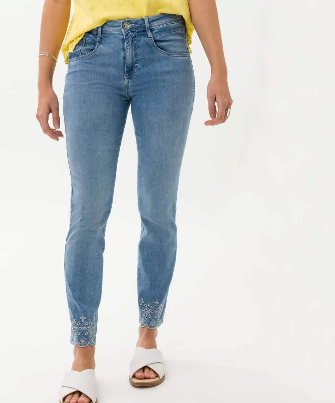 BRAX Jeans | Style Shakira S Used Bleached Blue